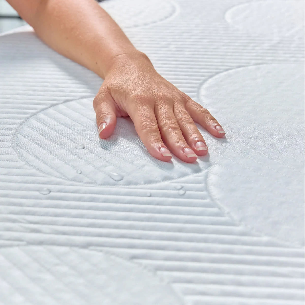 Cloudpillo Mattress Protector (Outlet) - Cloudpillo